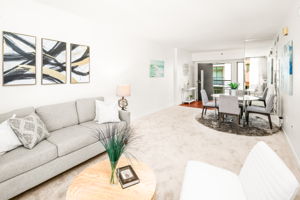 425 Beech St 327-412