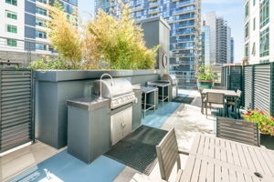 425 Beech St 327-424