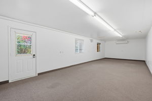  Photo 34