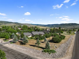 40-web-or-mls-DJI_0229