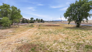 Lot Photo (1)