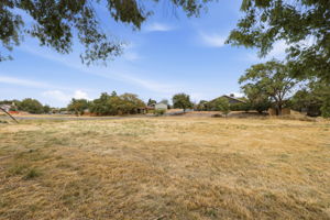 Lot Photo (3)