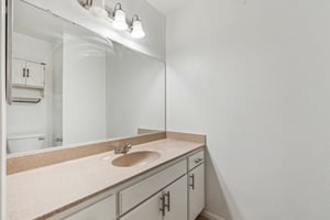62nd St W-S0307-016.jpg