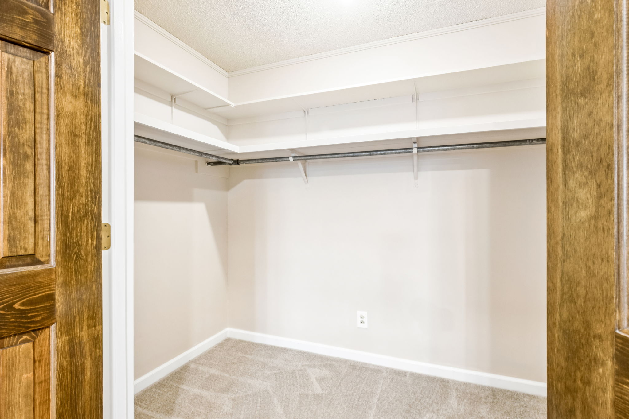 Primary Bedroom Closet