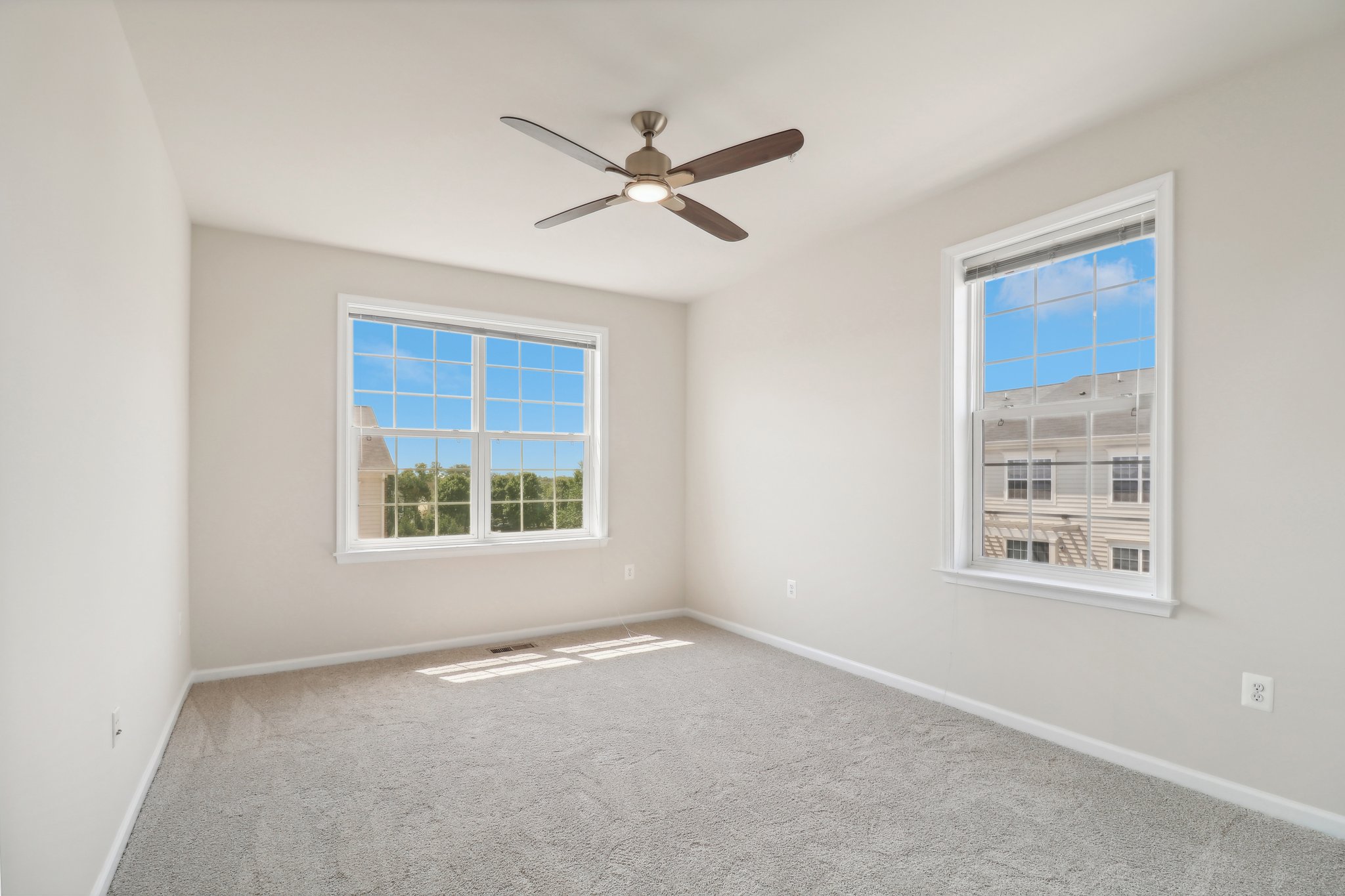 Hollyhock Terrace-048.jpg