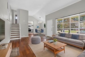 426 Beacon Hill Cir136 virtually staged.jpeg