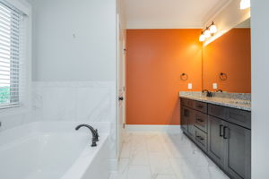  Photo 37