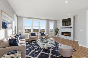 IMG_3985_with_fire virtually staged.jpeg