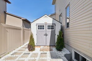  Photo 48