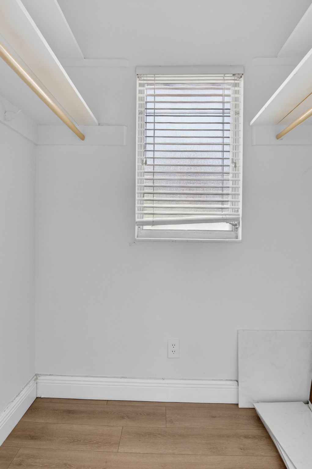  Photo 39