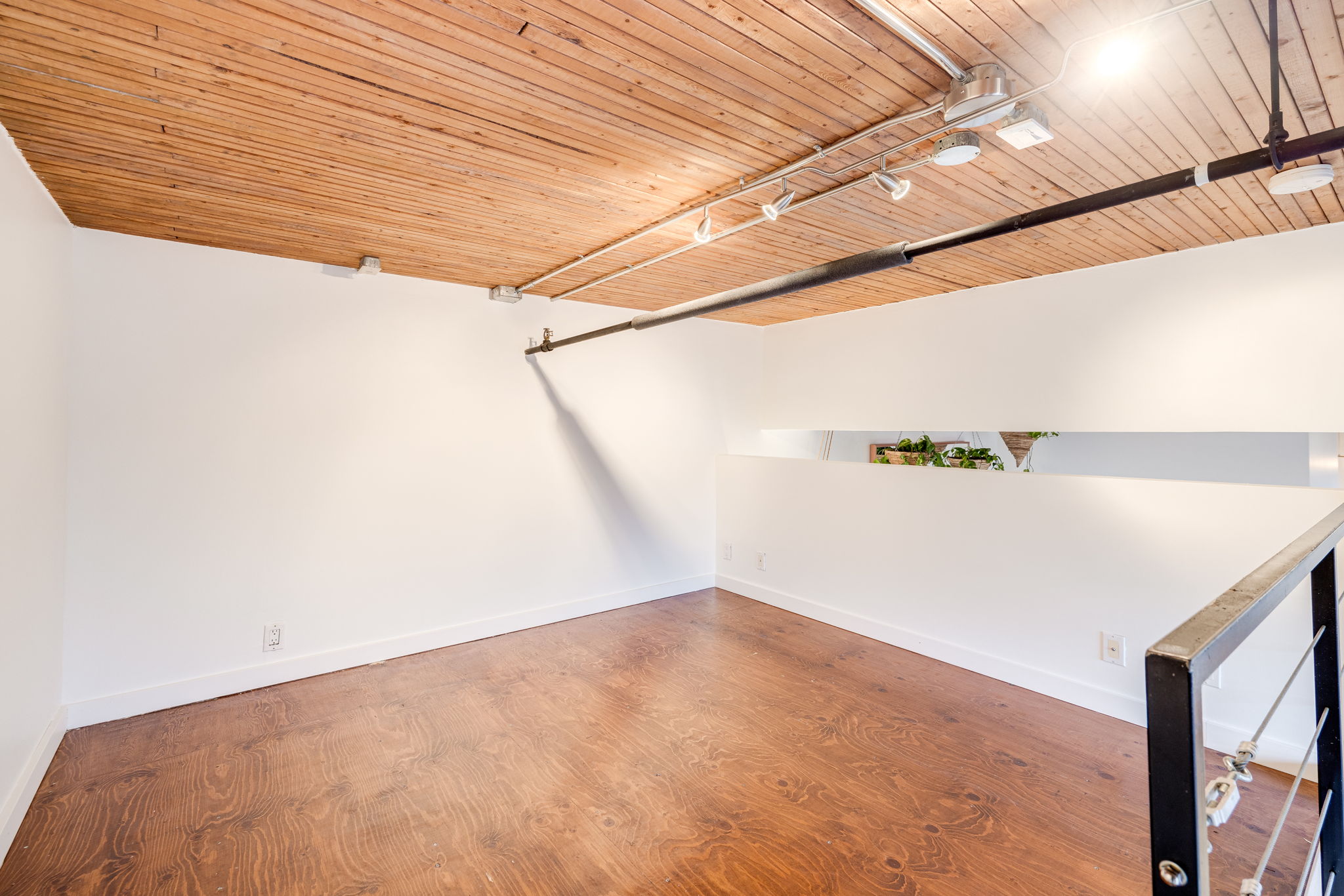 Toronto property showcase — delivered property photograph 21