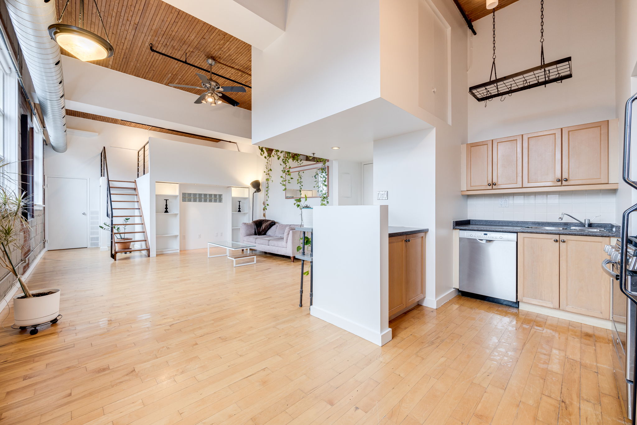 Toronto property showcase — delivered property photograph 13