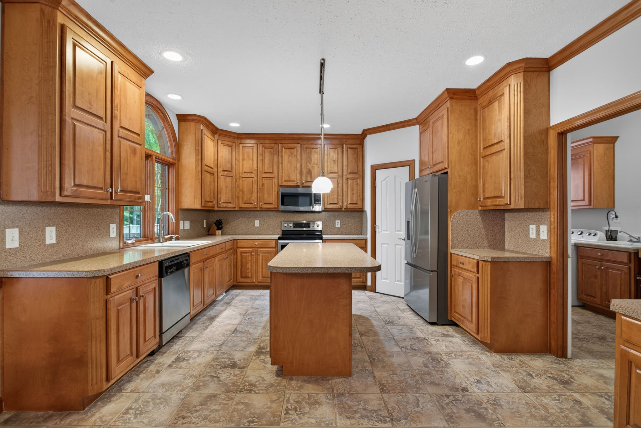  Photo 19