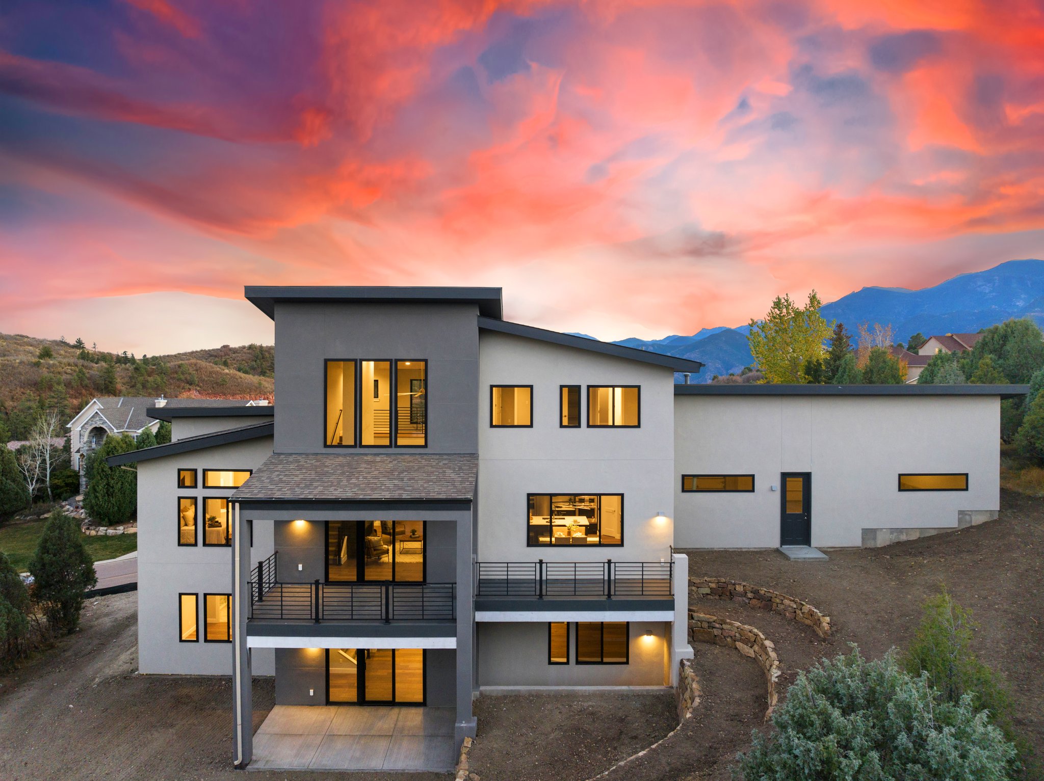 4260 Cedar Heights Dr, Colorado Springs, CO 80904 PixVid