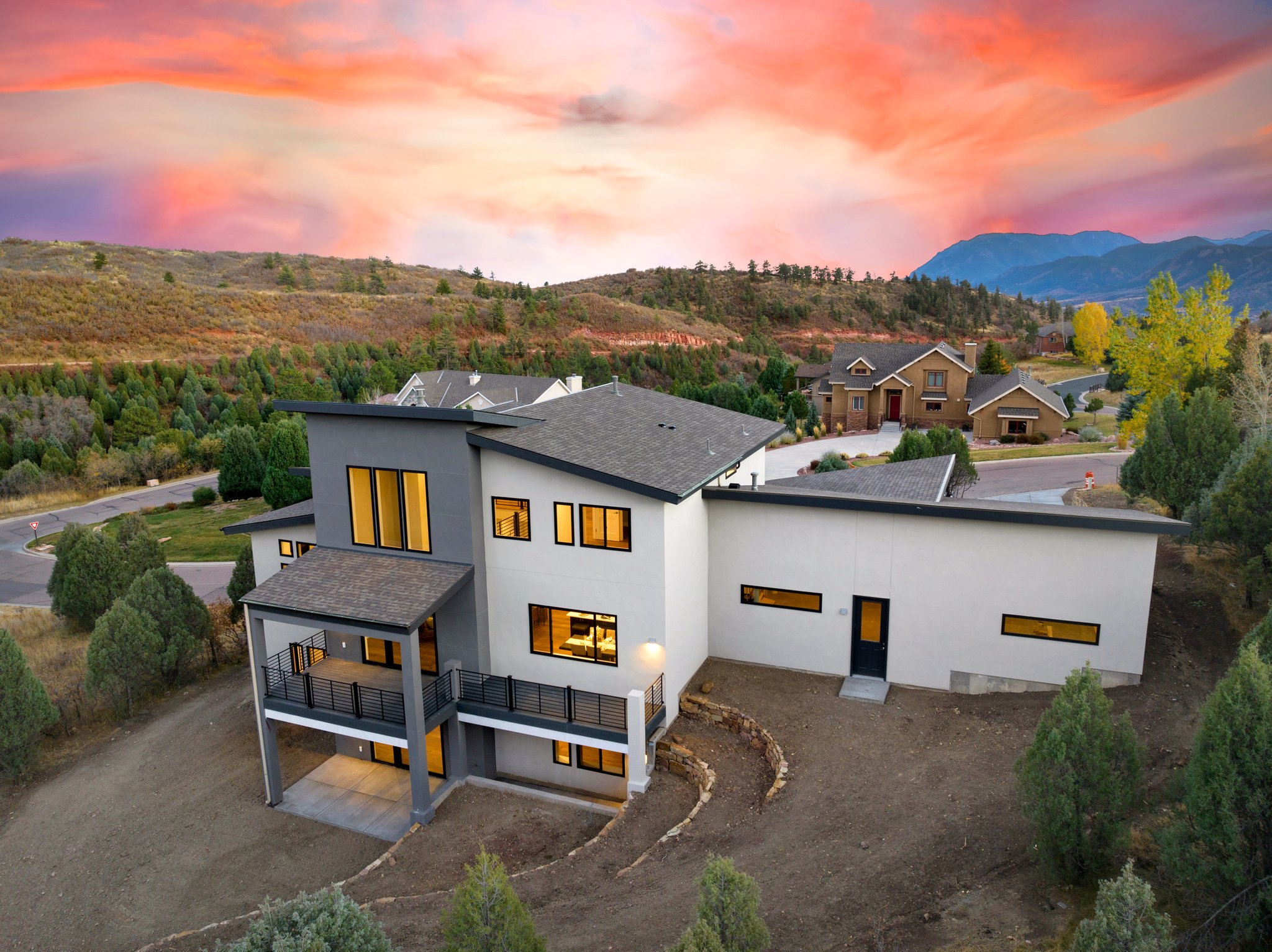 4260 Cedar Heights Dr, Colorado Springs, CO 80904 PixVid