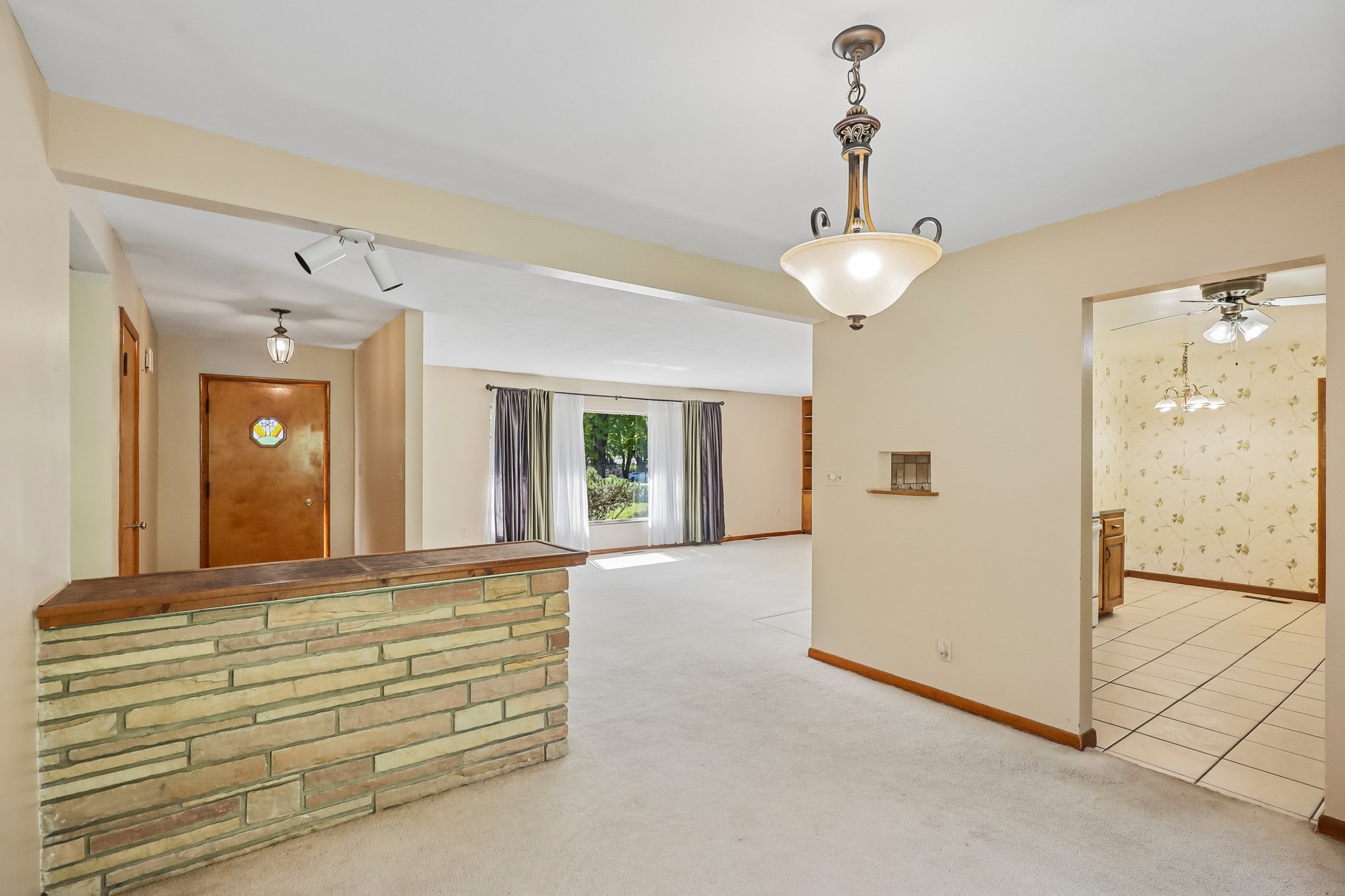 Wood Acre Dr-S0810-012.jpg