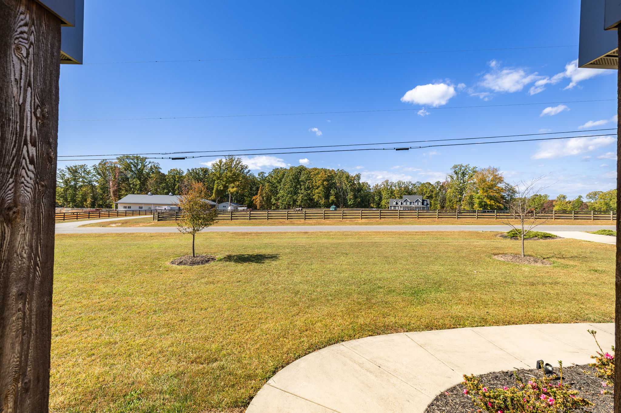 4262 Bridgehead Rd-7