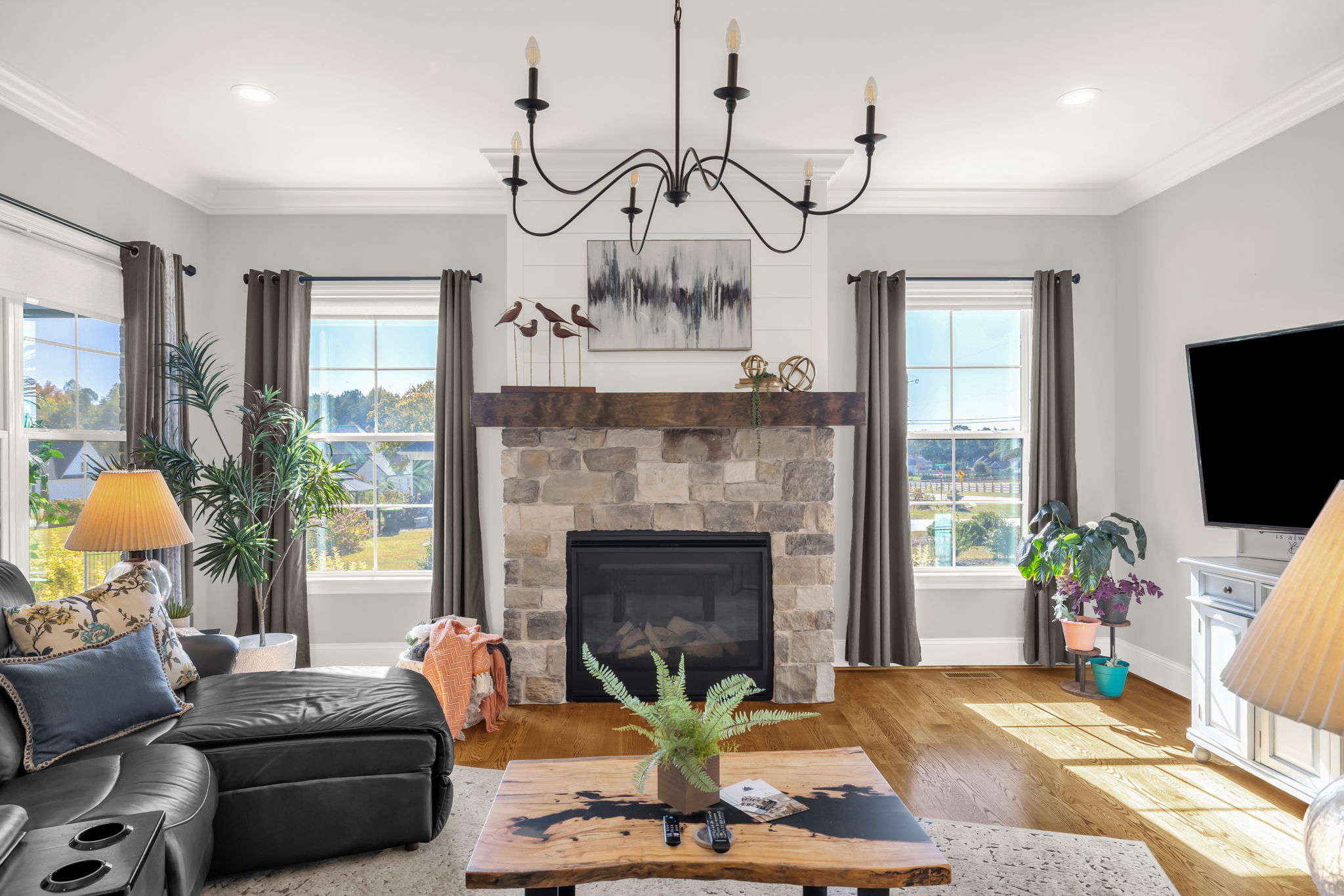 4262 Bridgehead Rd-11