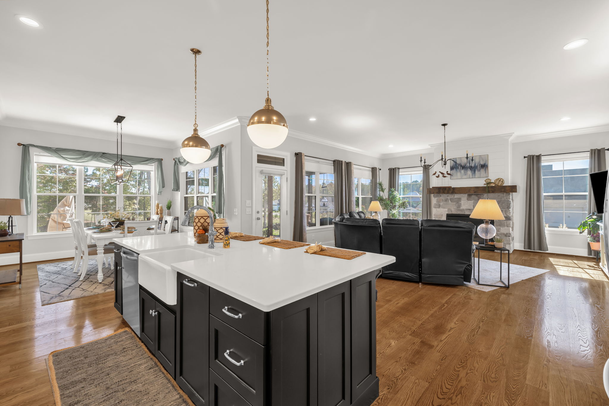 4262 Bridgehead Rd-19