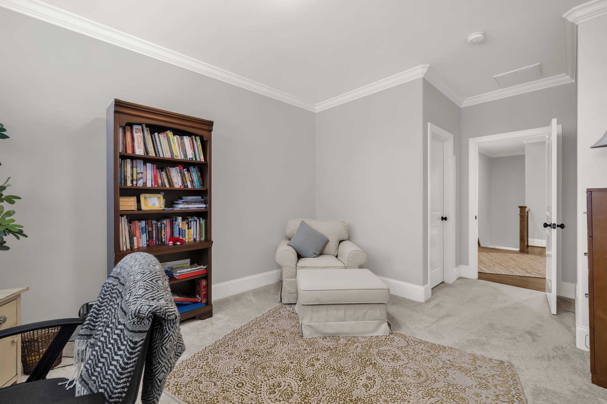 4262 Bridgehead Rd-38