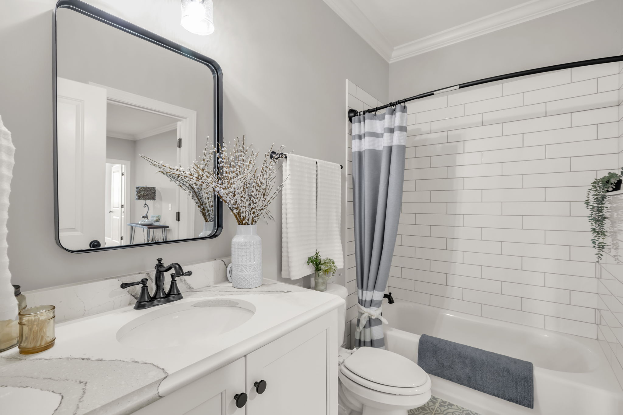 4262 Bridgehead Rd-41