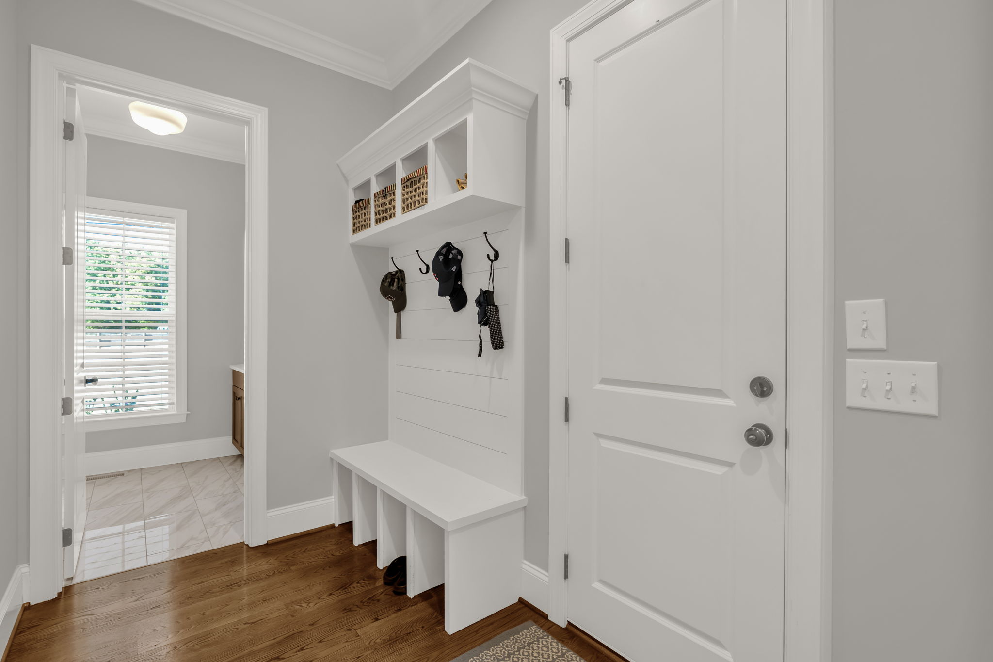 4262 Bridgehead Rd-45