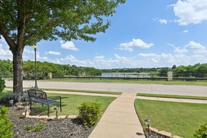 Lake Bluff Dr-037.jpg