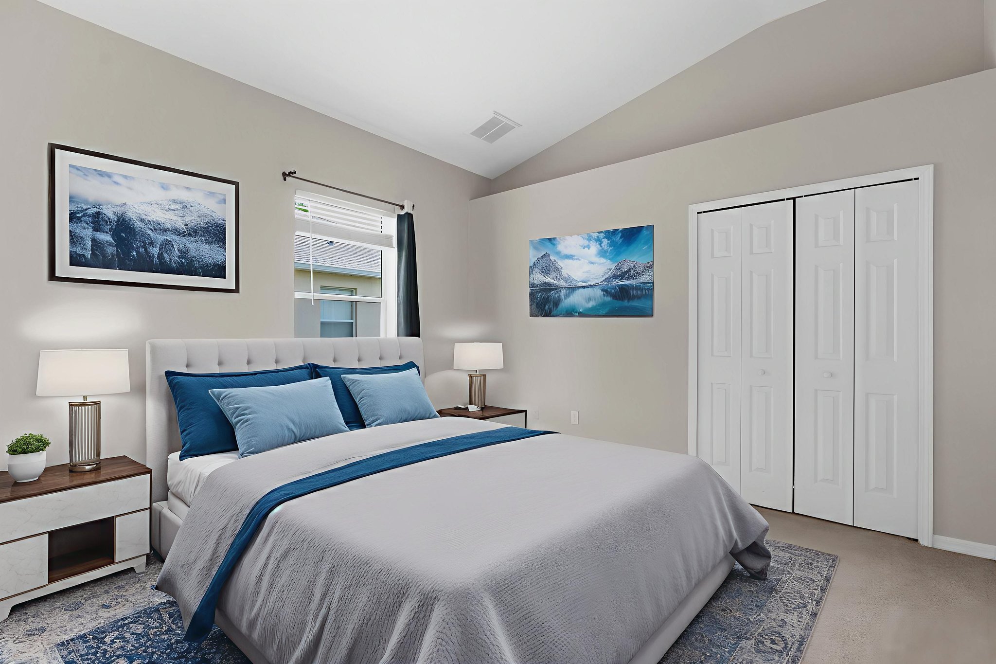 DSC09810 virtually staged.jpeg