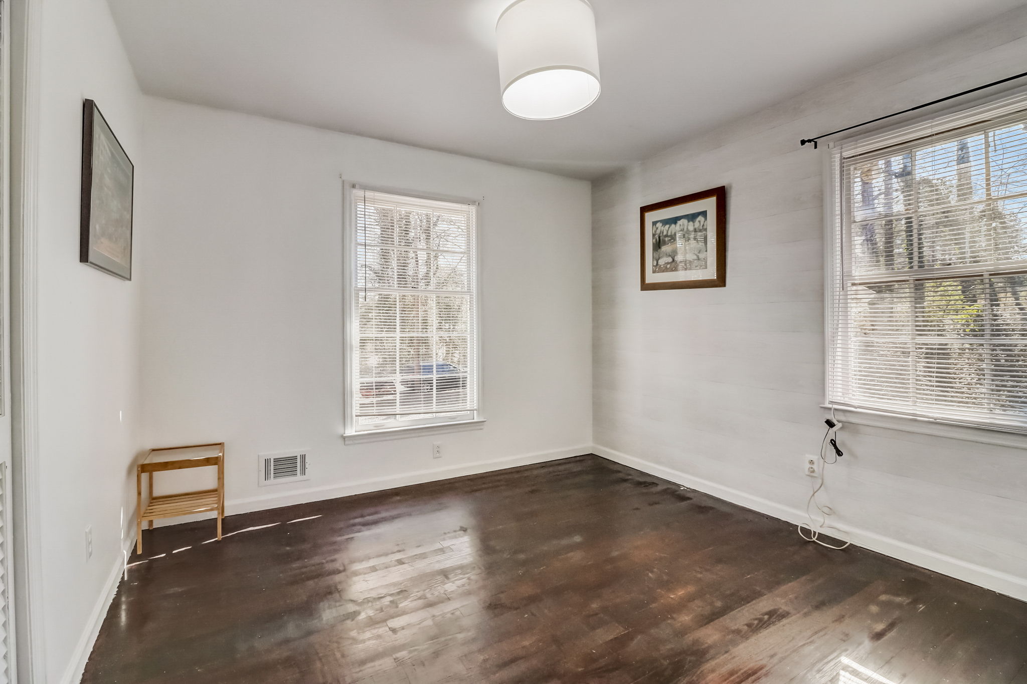 Hidden Valley Dr SW-048