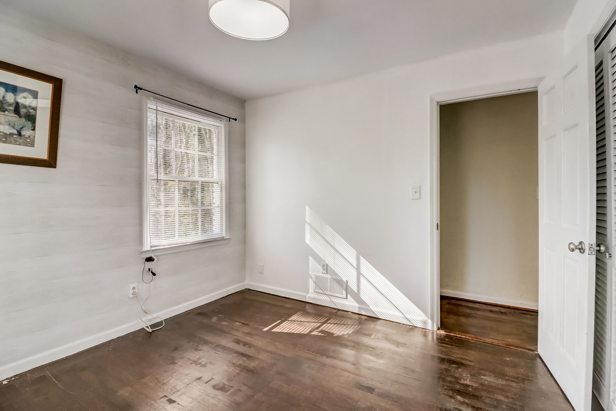 Hidden Valley Dr SW-049