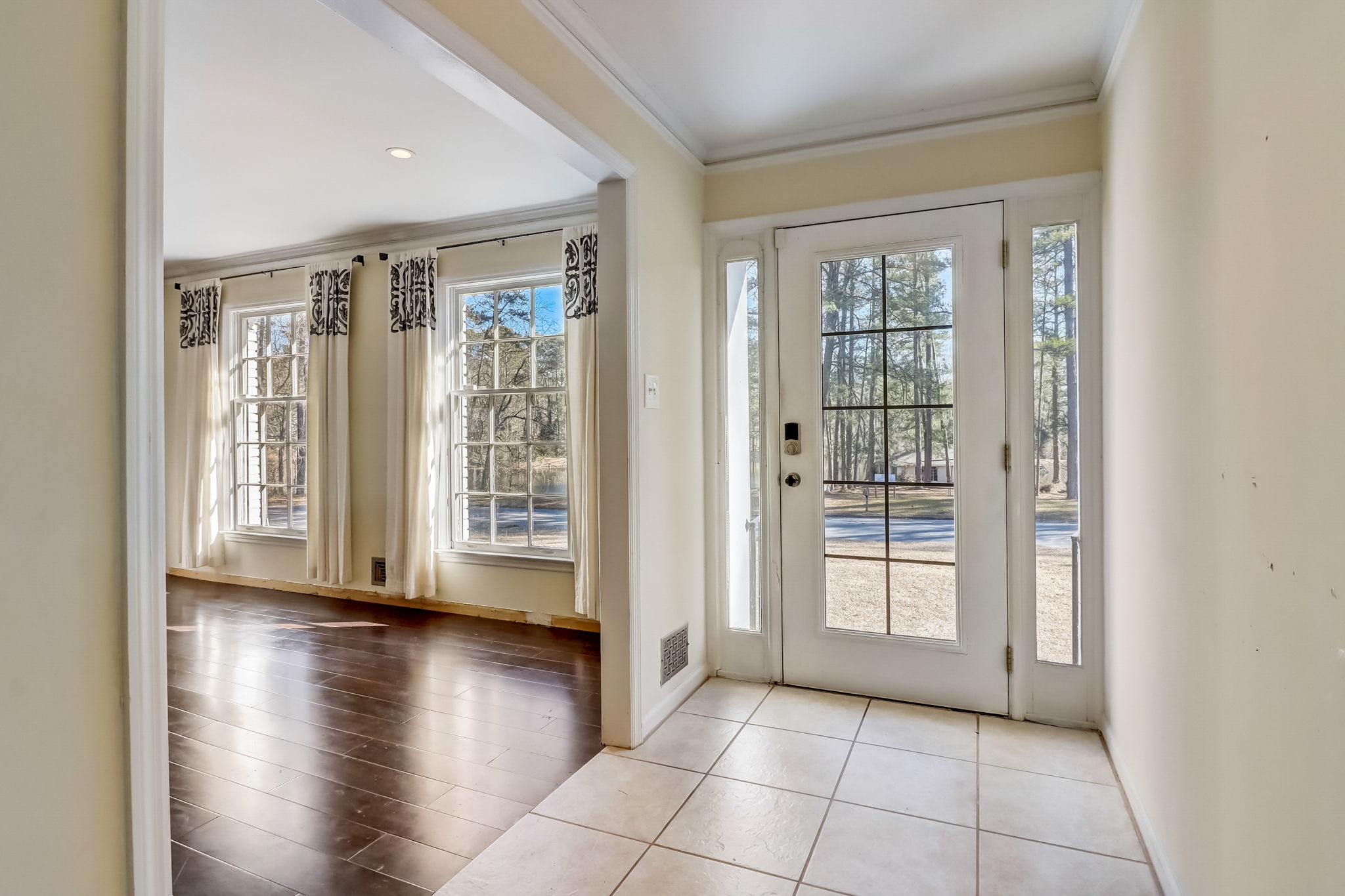 Hidden Valley Dr SW-008