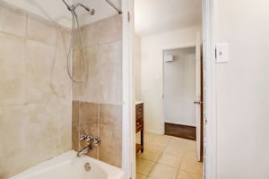 Hidden Valley Dr SW-038