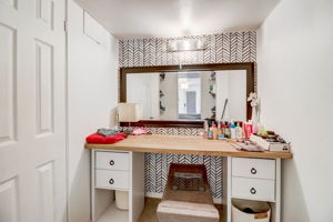 Hidden Valley Dr SW-058