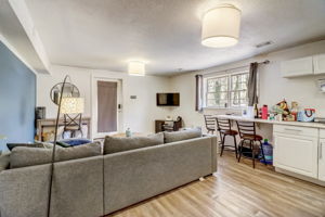 Hidden Valley Dr SW-023