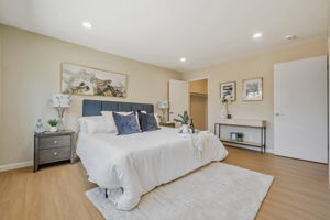 031_42650 Sully St
