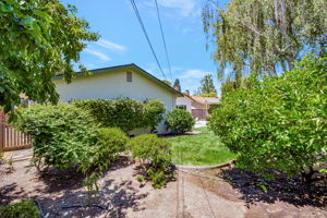 045_42650 Sully St