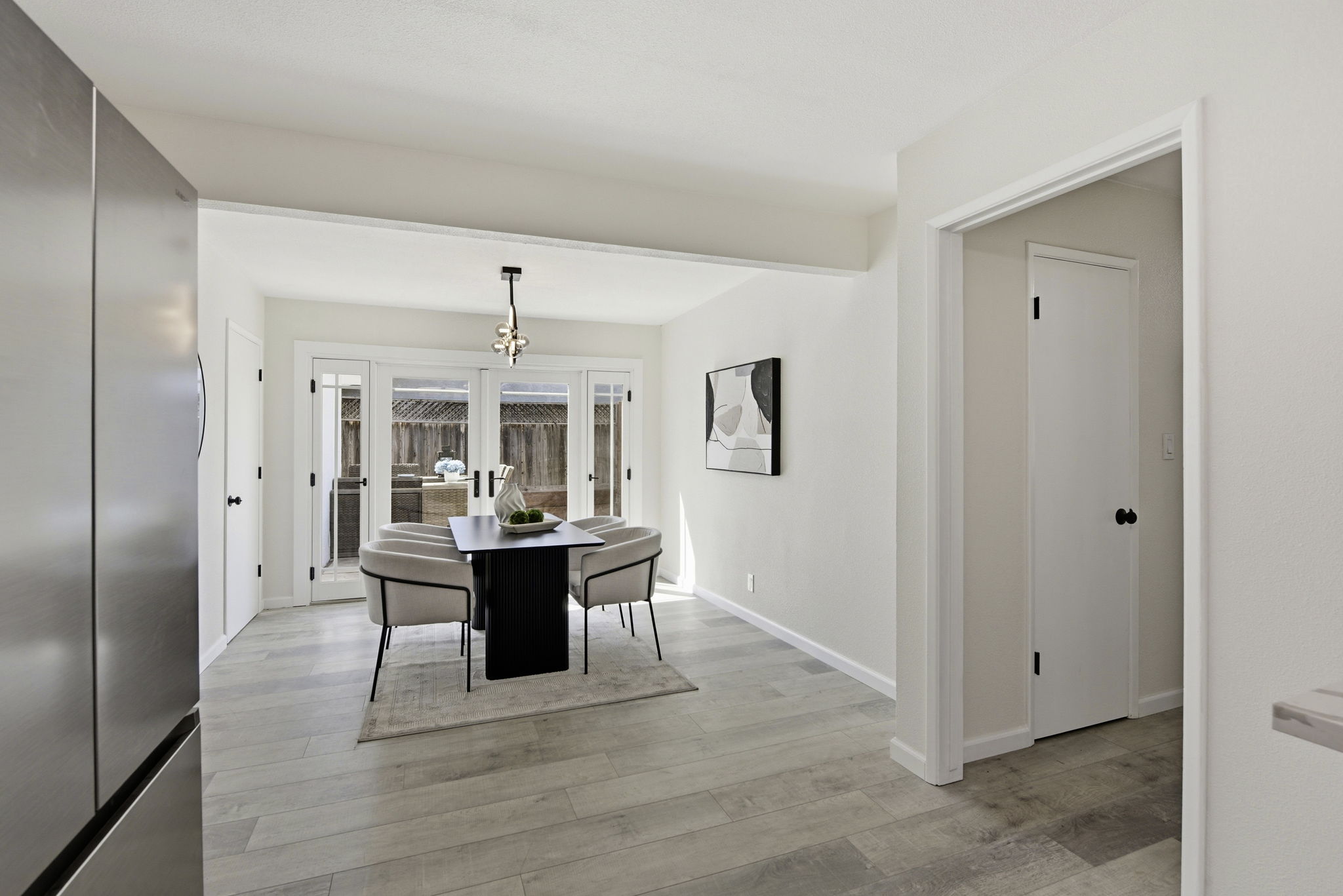 015_F8_42655 Charleston Way