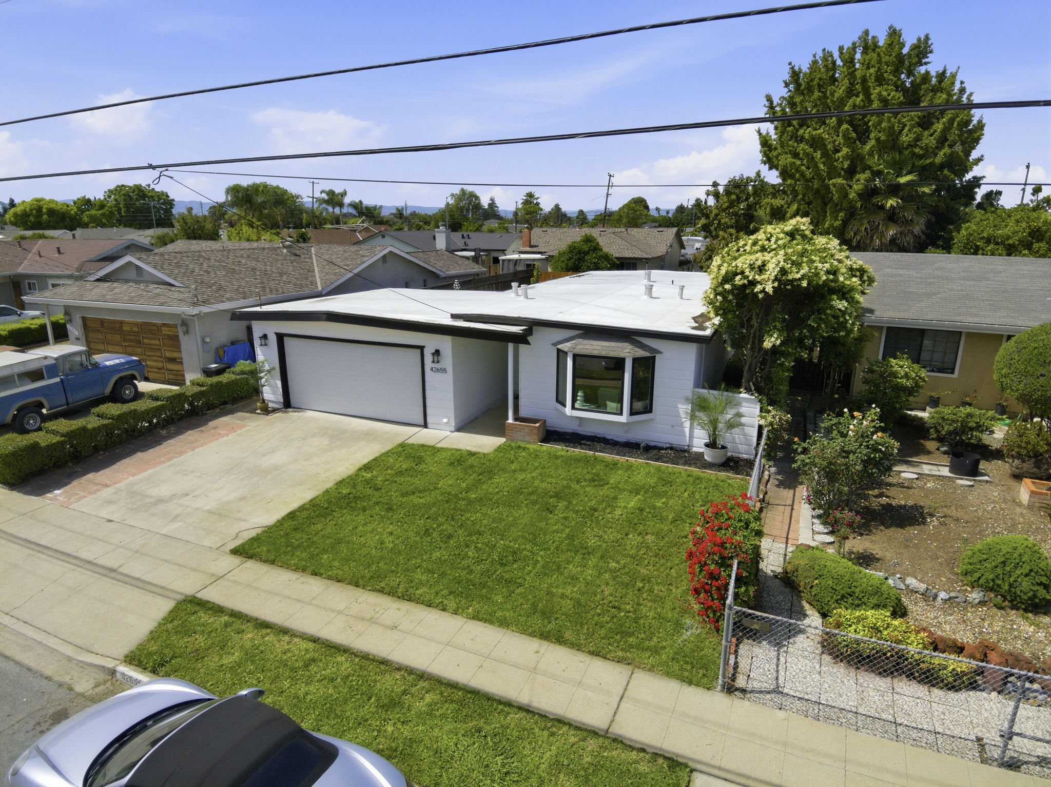 006_F8_AERIAL_42655 Charleston Way