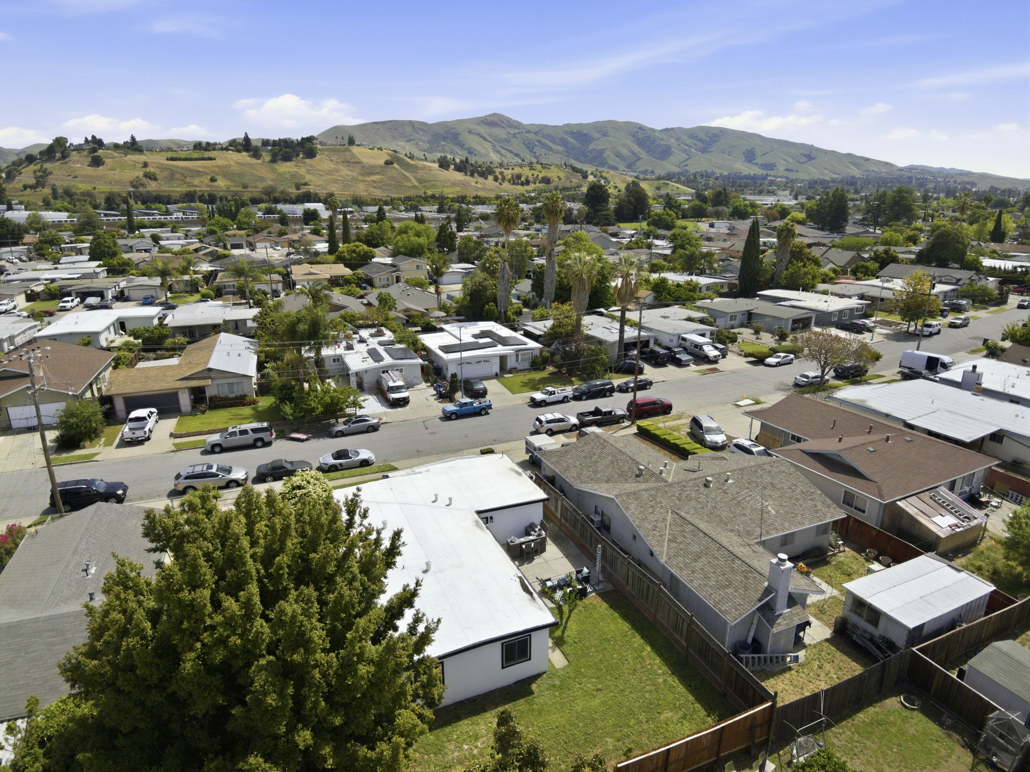017_F8_AERIAL_42655 Charleston Way