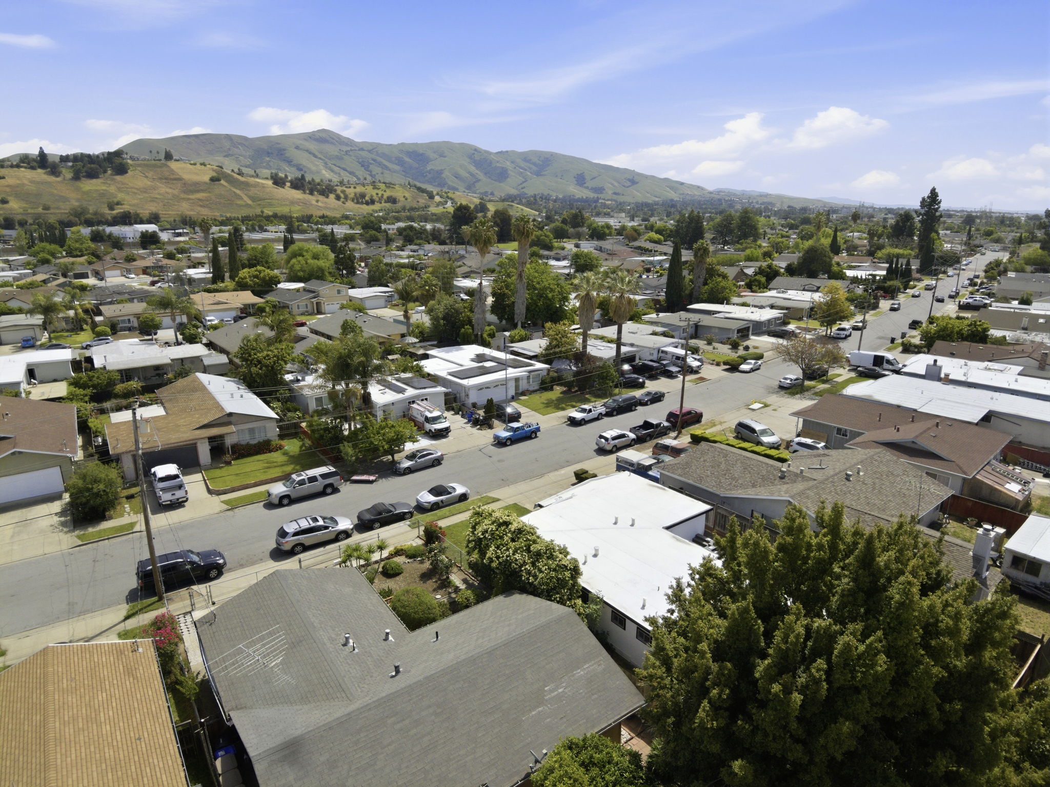 018_F8_AERIAL_42655 Charleston Way