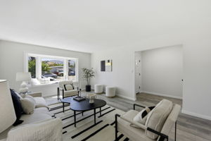 007_F8_42655 Charleston Way