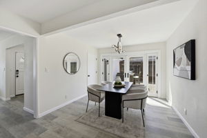 017_F8_42655 Charleston Way