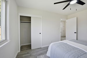 029_F8_42655 Charleston Way