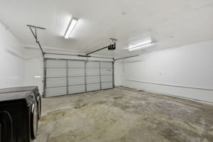 032_F8_42655 Charleston Way