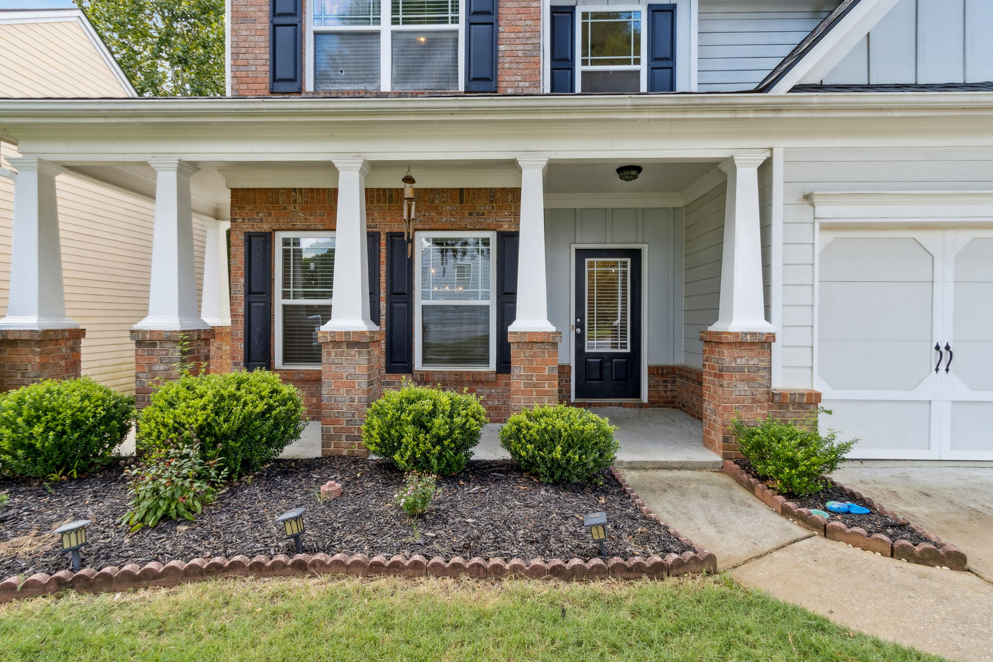 Front Entry Detail