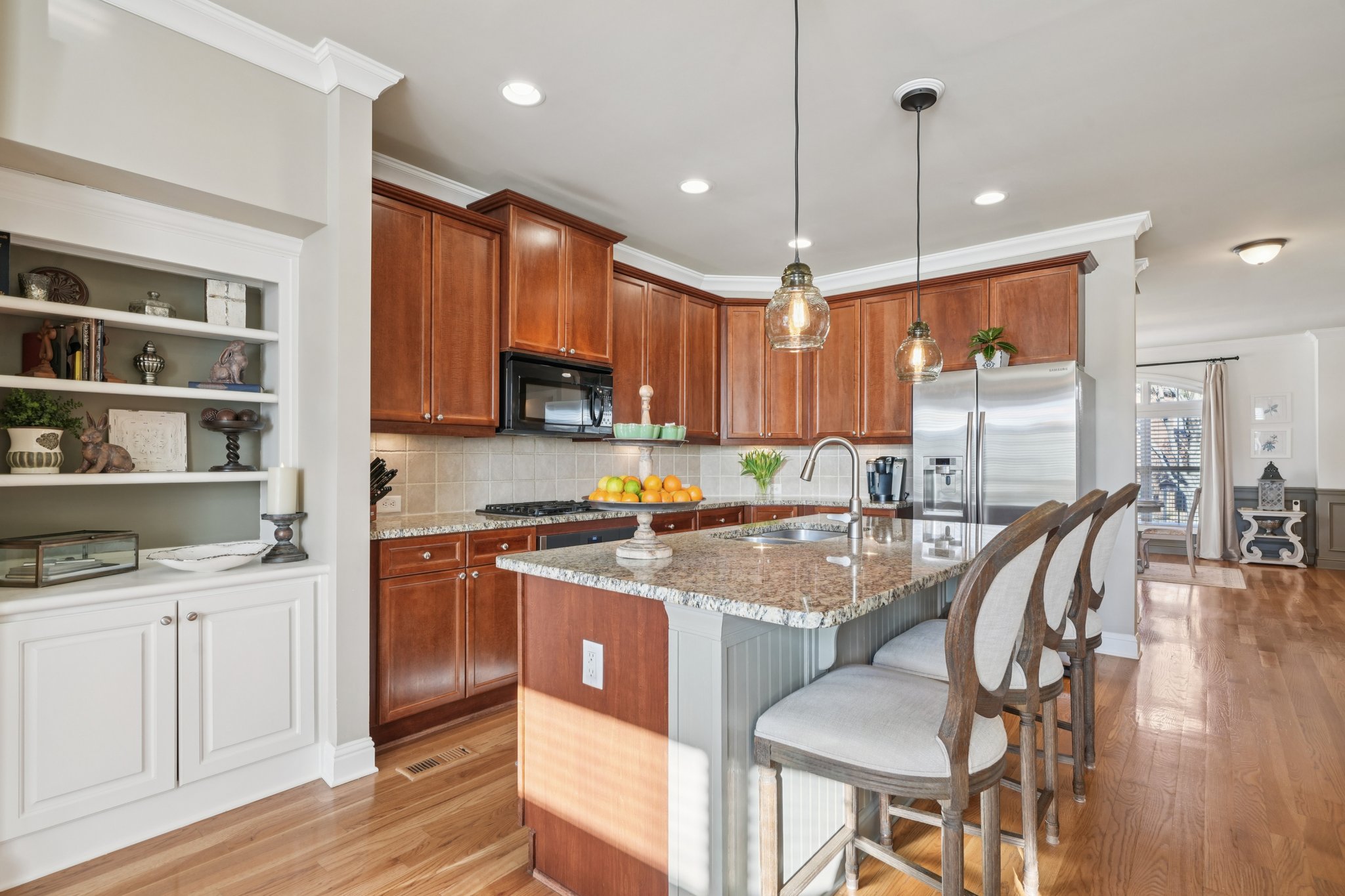 Baverton Dr-S1712-013.jpg