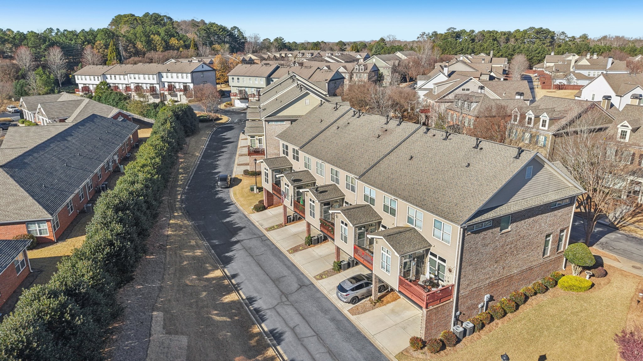 Baverton Dr-S1712-048.jpg