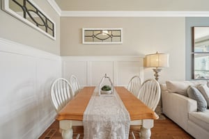 Baverton Dr-S1712-011.jpg