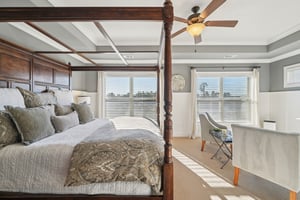 Baverton Dr-S1712-019.jpg