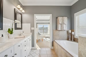 Baverton Dr-S1712-024.jpg